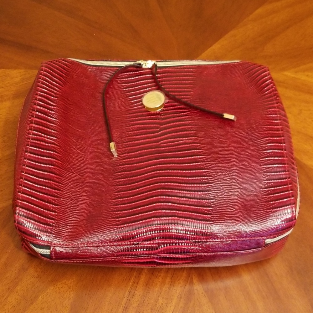 Travel makeup case  packing cube red faux leather b2